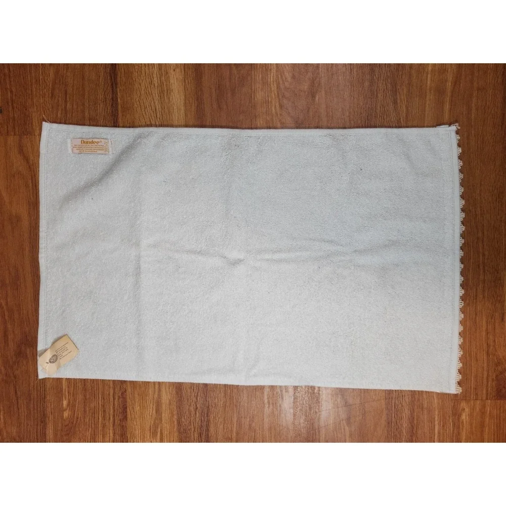 Vintage‎ NWT Dundee Blue Floral Cotton Hand Towel Lace Trim